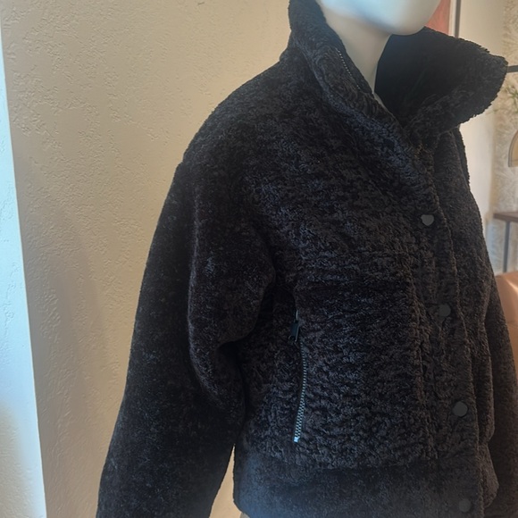 Women’s Forever 21 Teddy coat - Picture 4 of 13